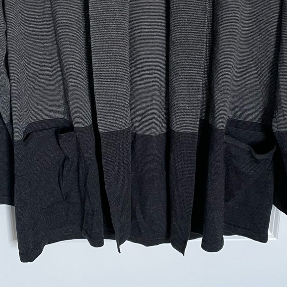 Eileen Fisher Merino Texture cardigan Sweater gray black colorblock 35376 - Picture 6 of 13